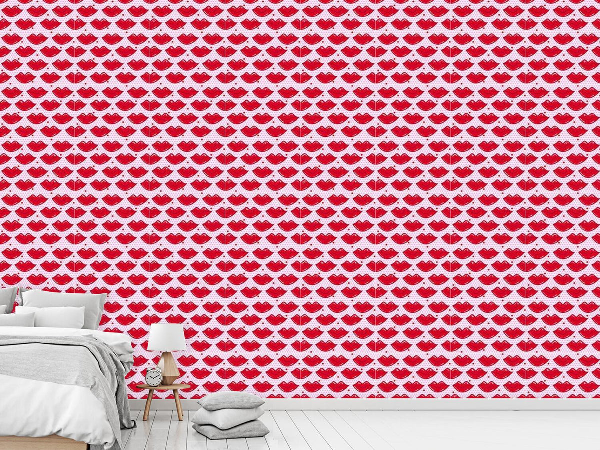 patterned-wallpaper-hot-kisses