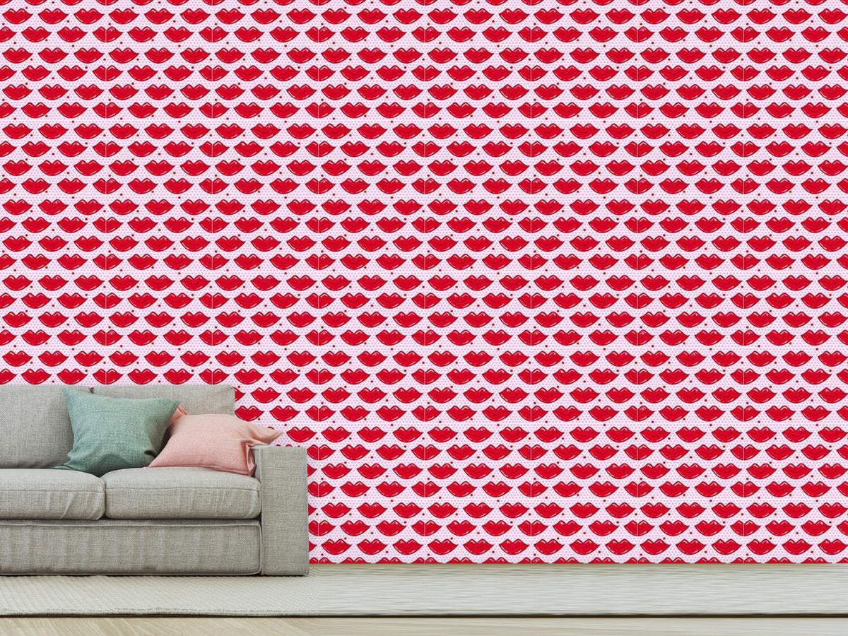patterned-wallpaper-hot-kisses