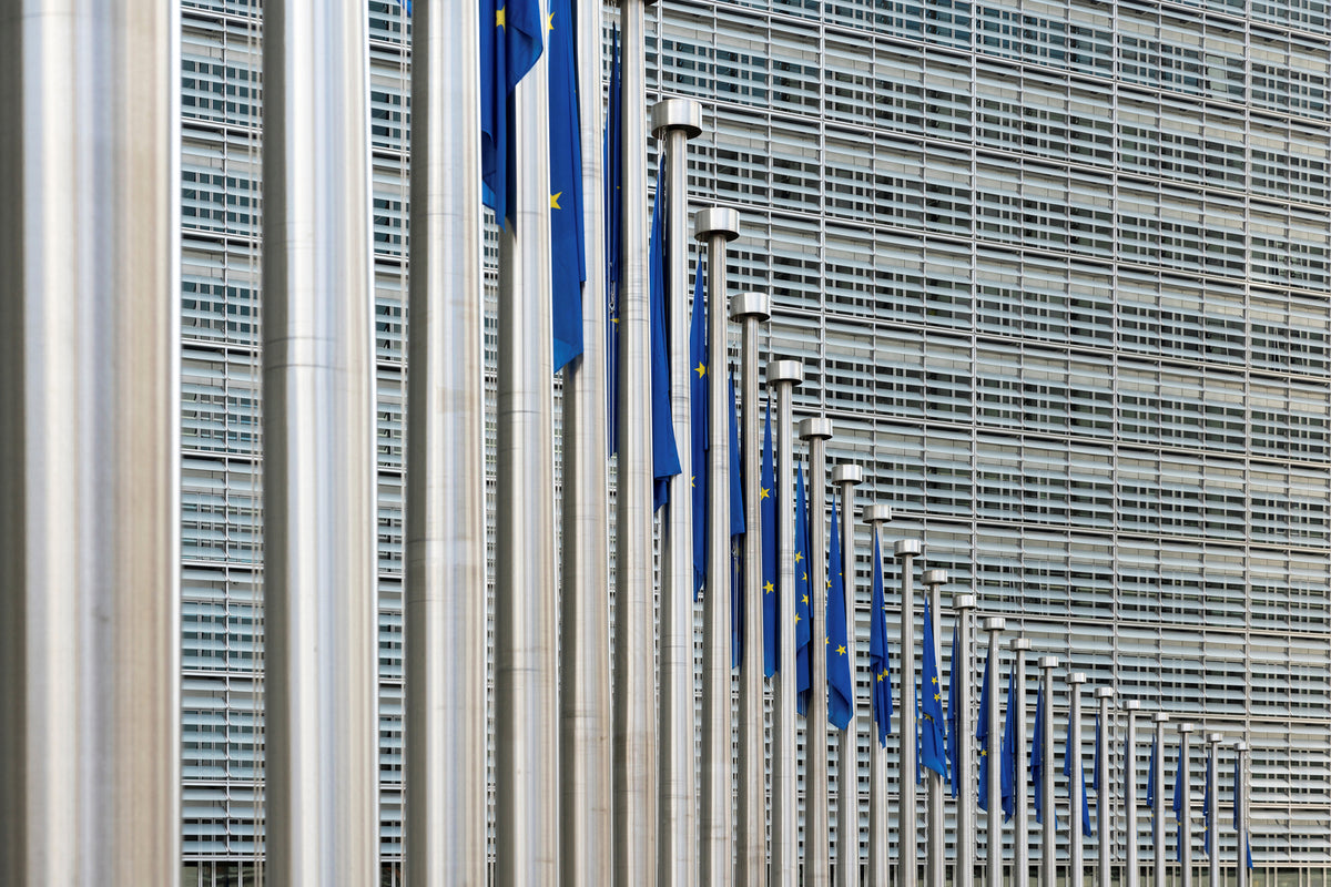 photo-wallpaper-flag-parade