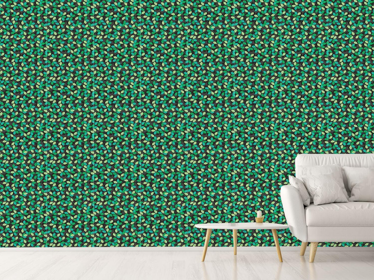 patterned-wallpaper-leaf-match