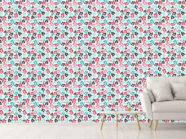 patterned-wallpaper-berry-leaves-in-winter