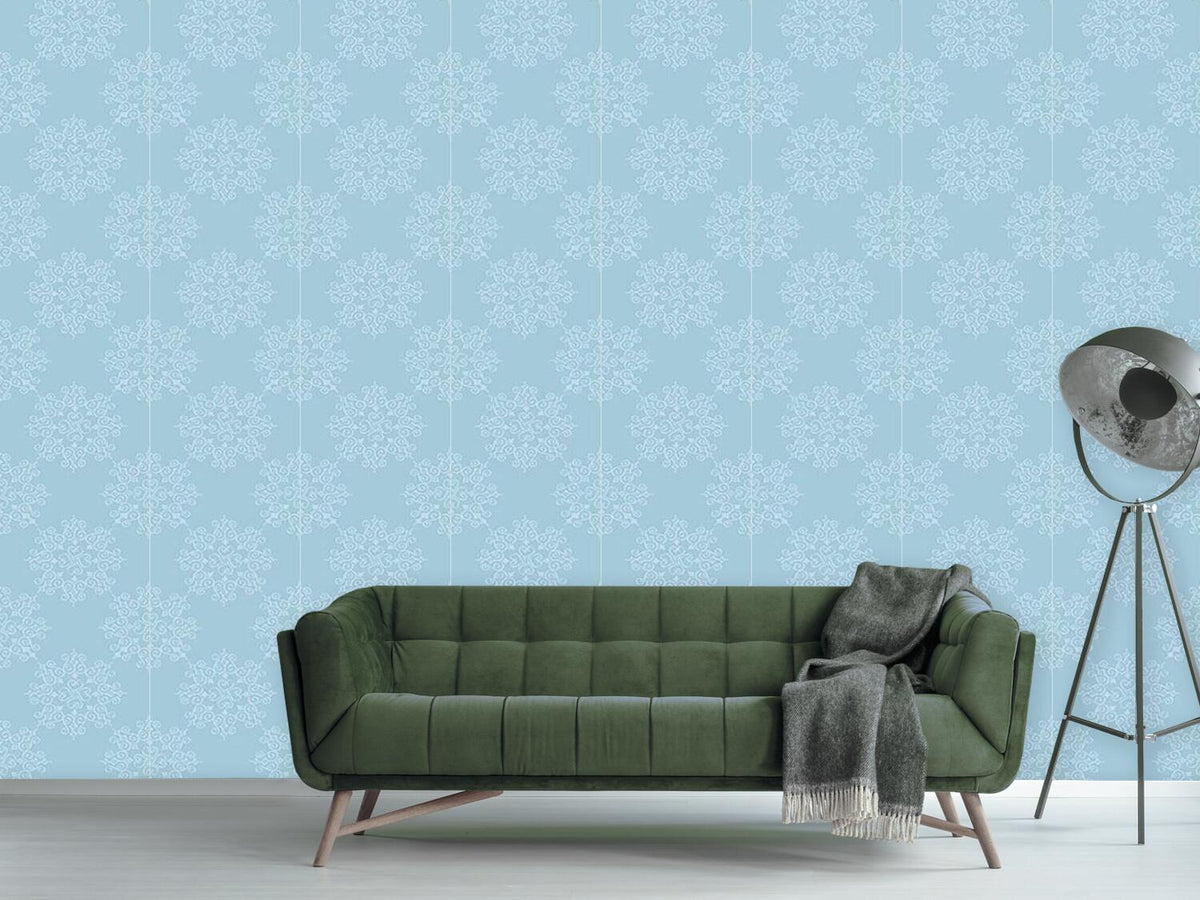 patterned-wallpaper-queen-of-snow