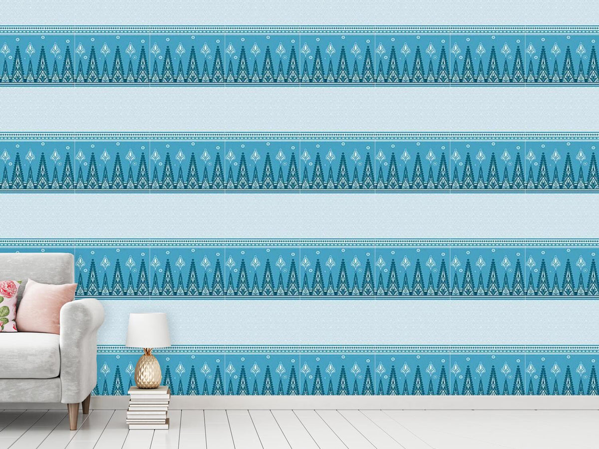 patterned-wallpaper-saree-in-summer
