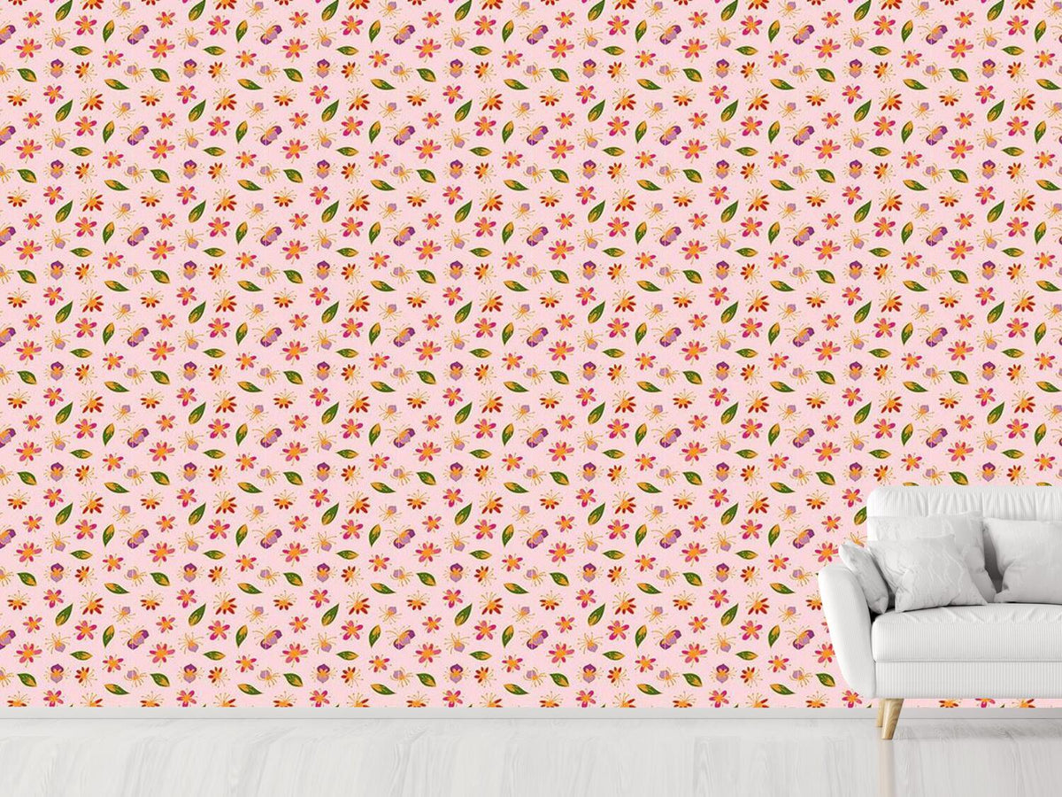 patterned-wallpaper-betty-pink