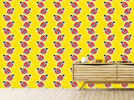 patterned-wallpaper-climbing-ladybugs