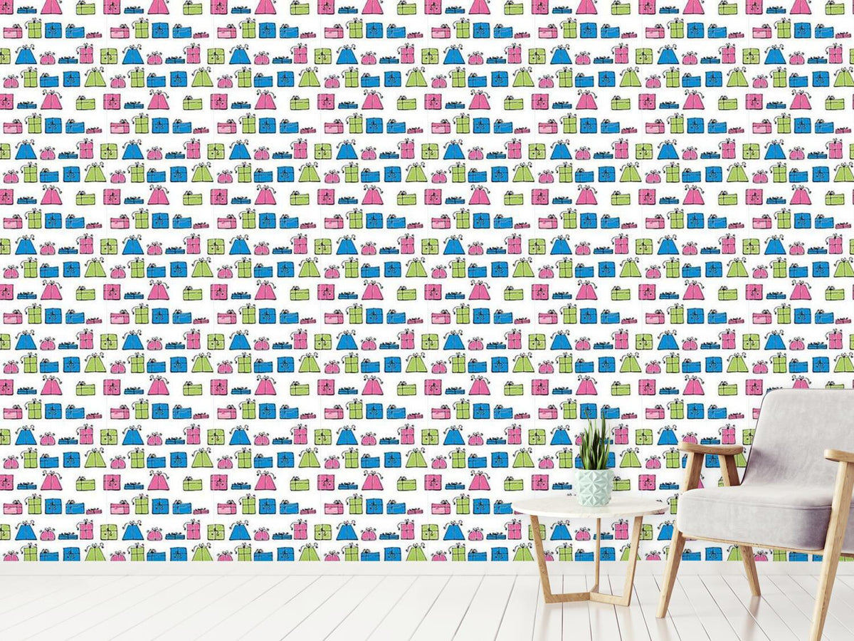 patterned-wallpaper-wishing-punch-color