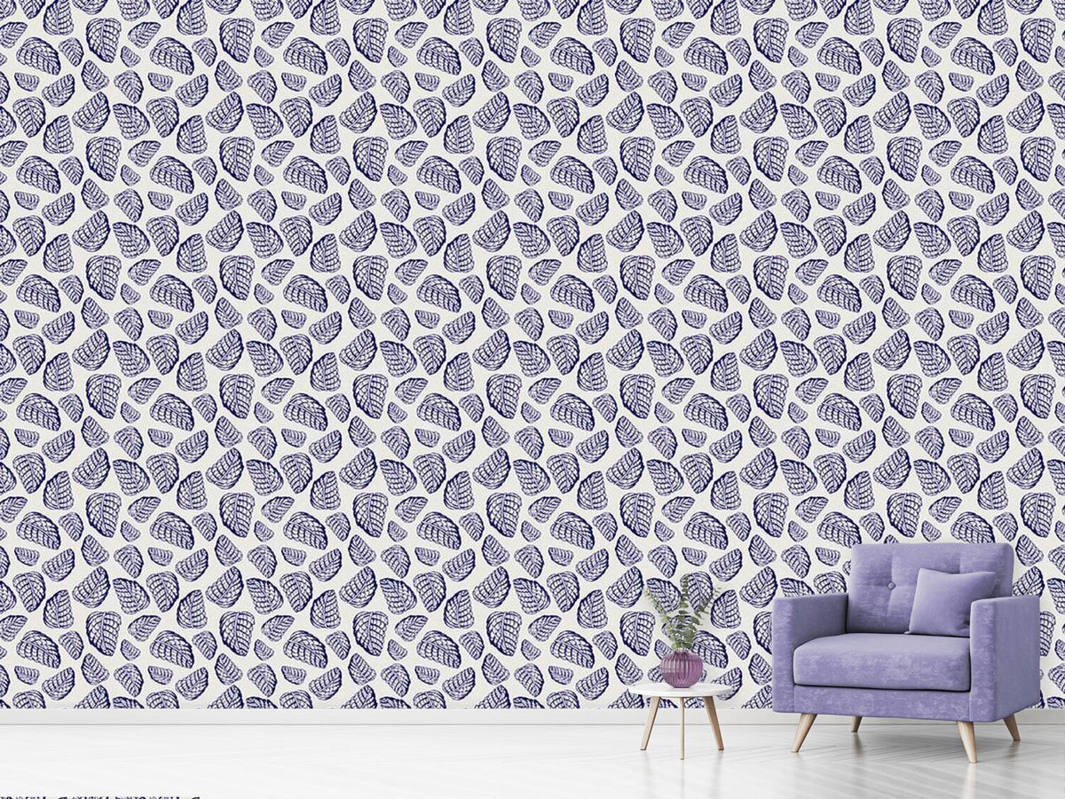 patterned-wallpaper-peppermint-leaves