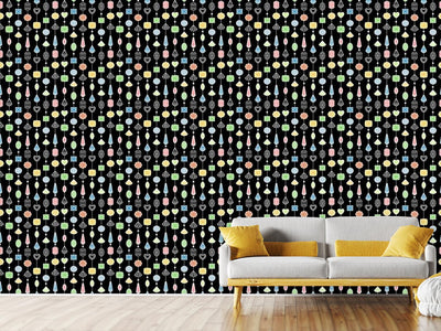 patterned-wallpaper-jewelry-curtain