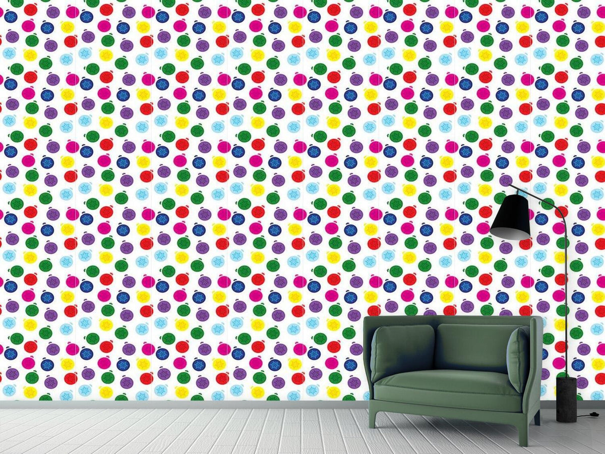 patterned-wallpaper-fun-with-baubles