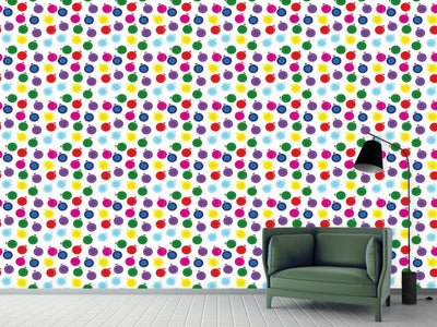 patterned-wallpaper-fun-with-baubles