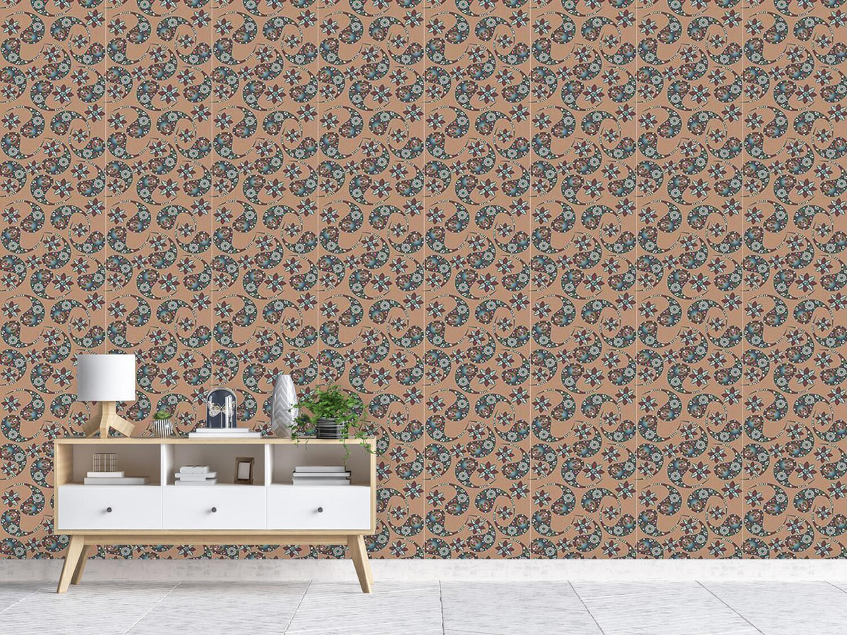 patterned-wallpaper-nougat-paisley