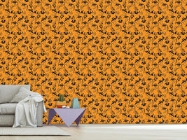 patterned-wallpaper-ladies