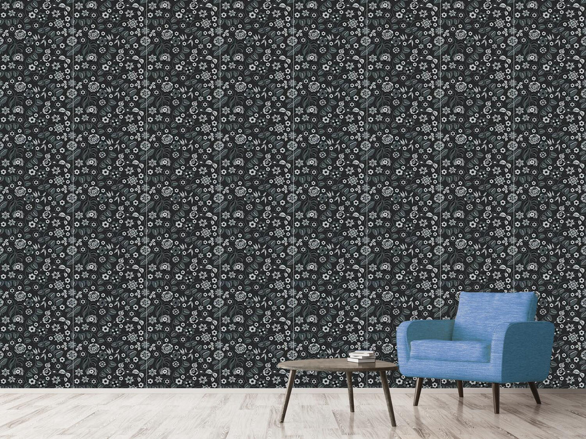 patterned-wallpaper-floral-almrausch-at-night
