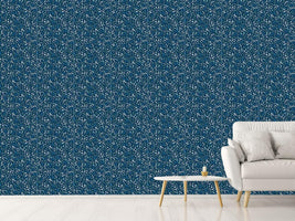 patterned-wallpaper-heart-leaf-romance-at-night