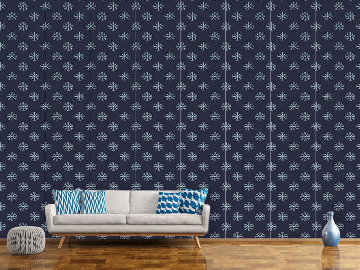 patterned-wallpaper-snow-is-falling