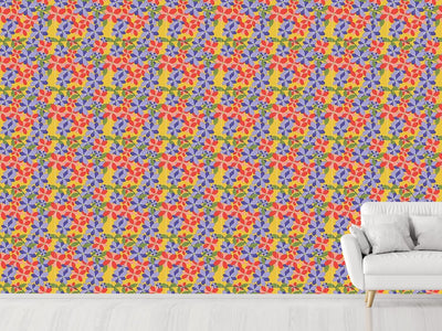 patterned-wallpaper-petals-and-leaves-yellow