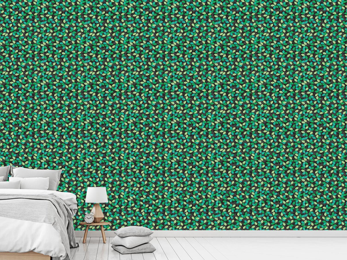 patterned-wallpaper-leaf-match