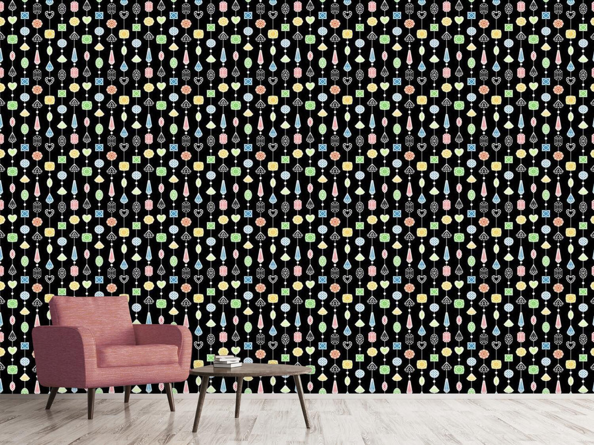 patterned-wallpaper-jewelry-curtain
