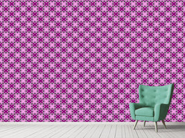 patterned-wallpaper-crossing-squares