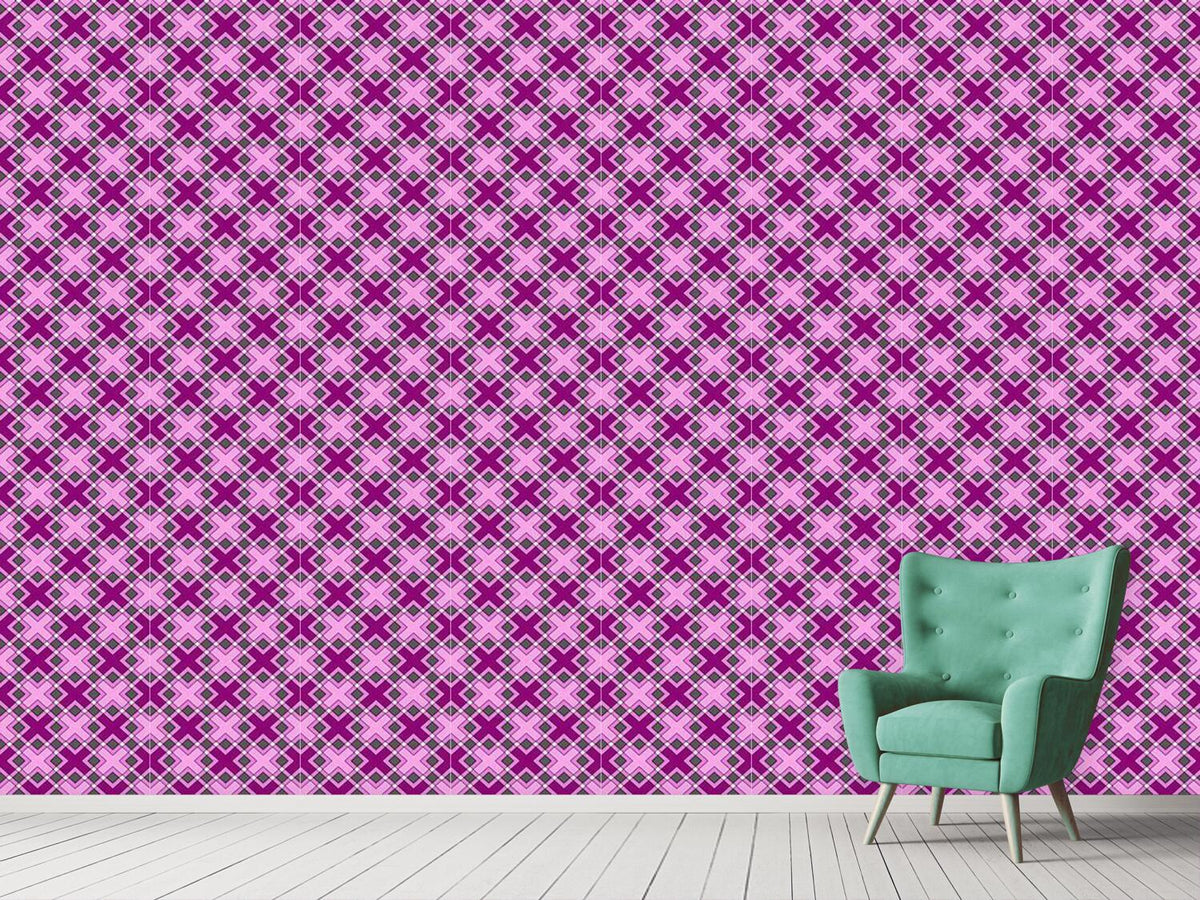 patterned-wallpaper-crossing-squares