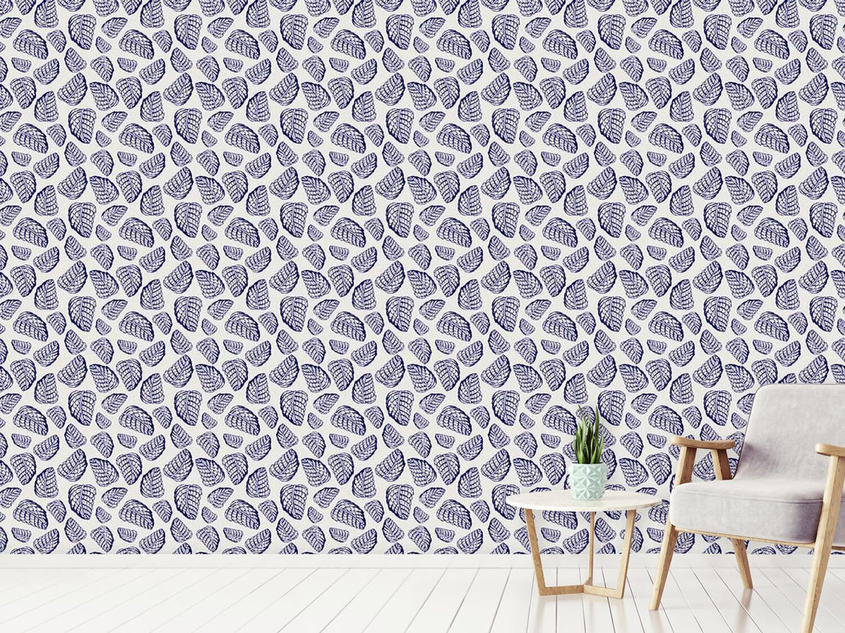 patterned-wallpaper-peppermint-leaves