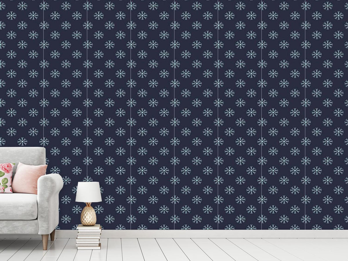 patterned-wallpaper-snow-is-falling