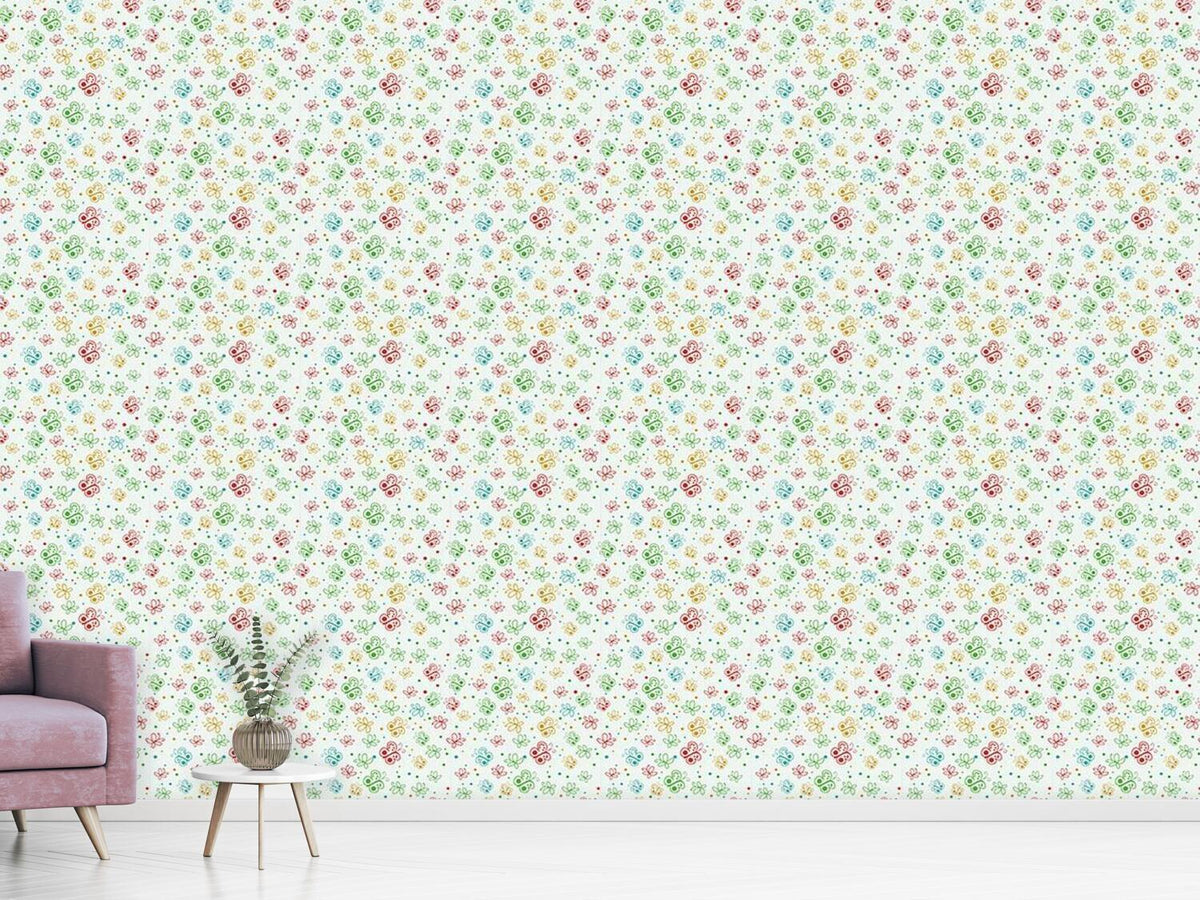 patterned-wallpaper-butterfly-springtime