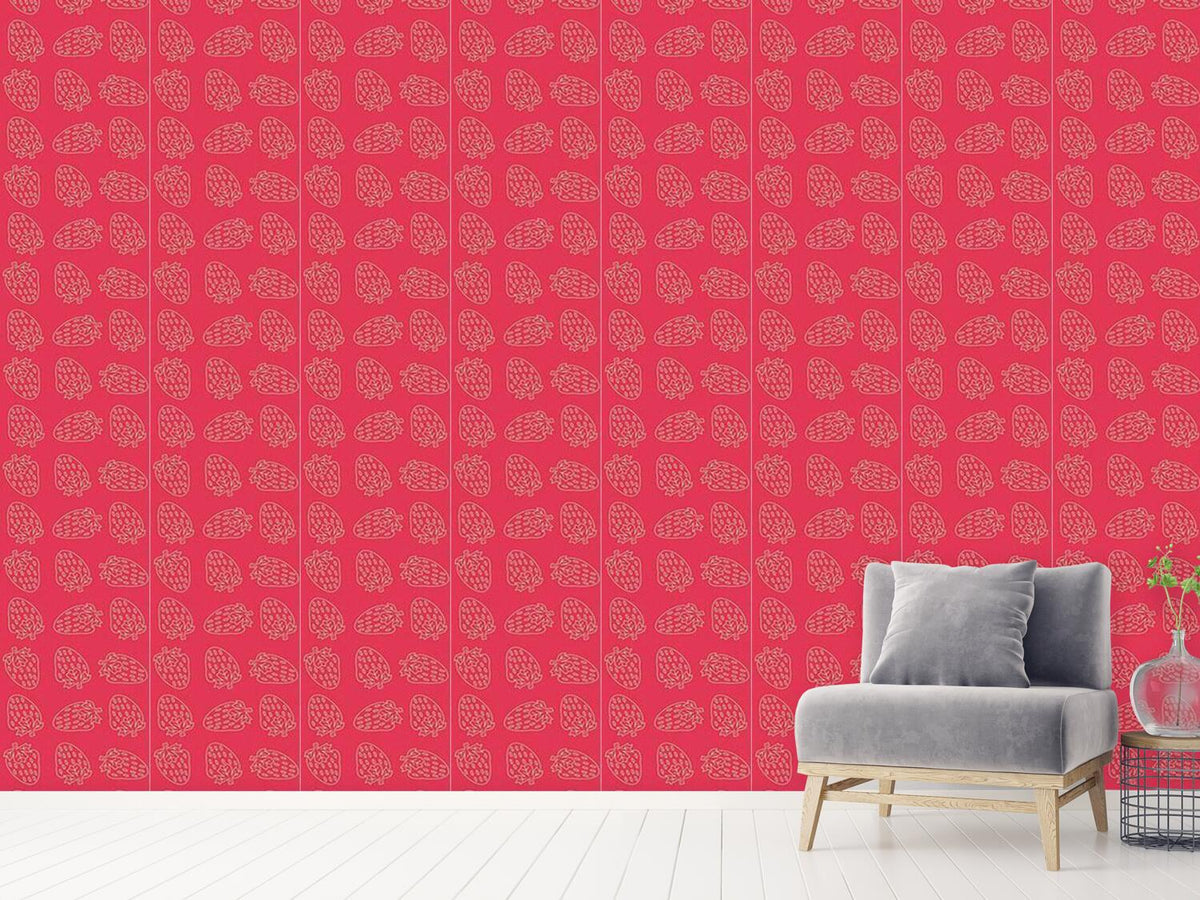 patterned-wallpaper-strawberry-style