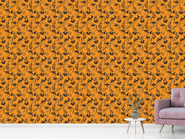 patterned-wallpaper-ladies