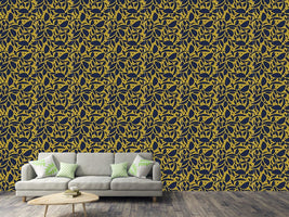 patterned-wallpaper-gold-leaf-silhouettes