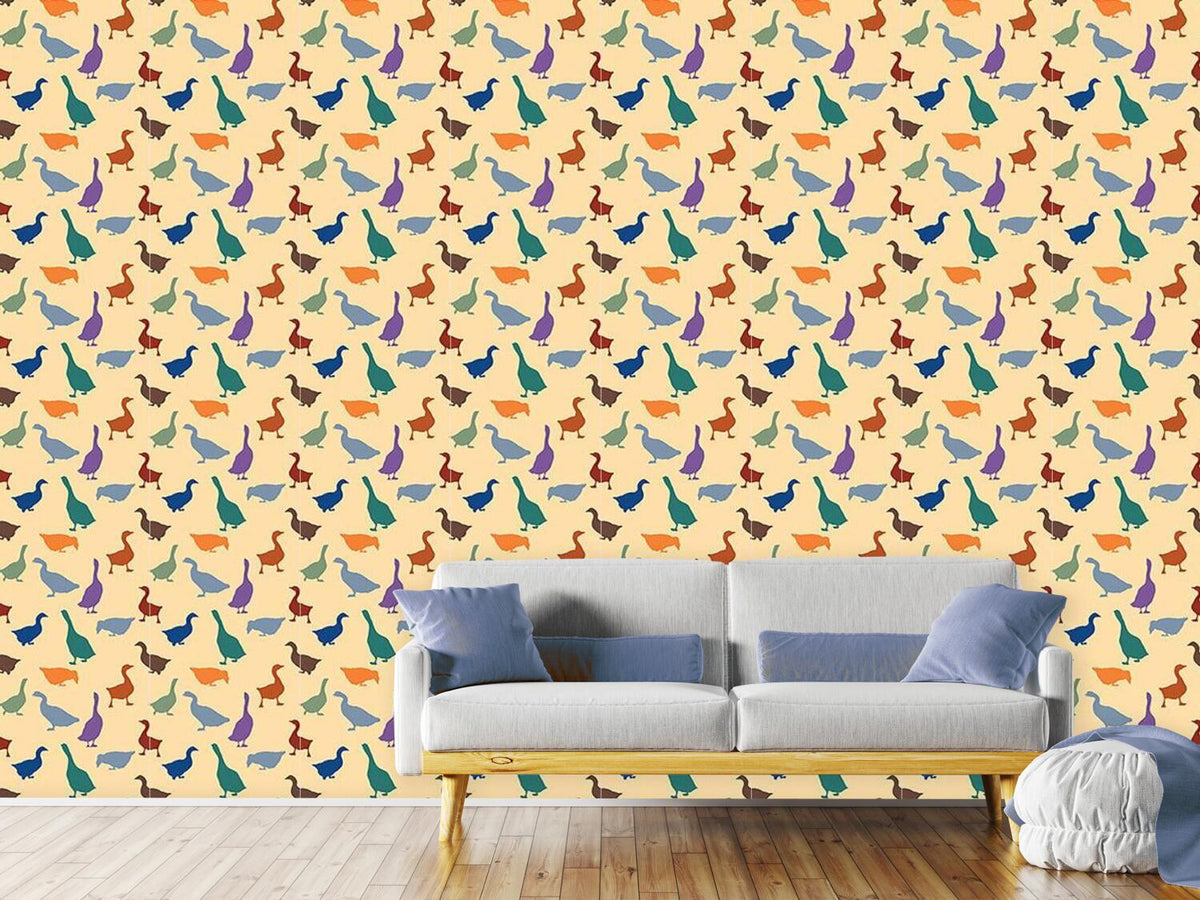 patterned-wallpaper-gabbling-geese