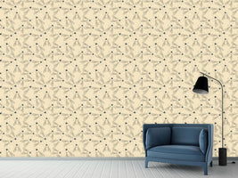 patterned-wallpaper-buzzy-bees