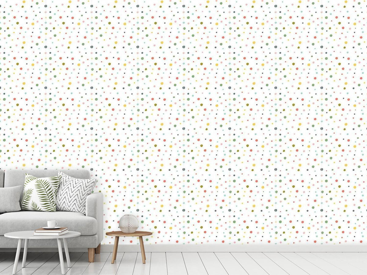 patterned-wallpaper-painted-polka-dot