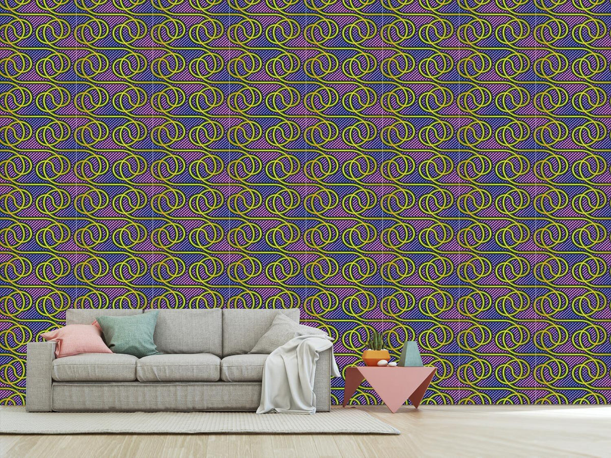 patterned-wallpaper-tube-dance