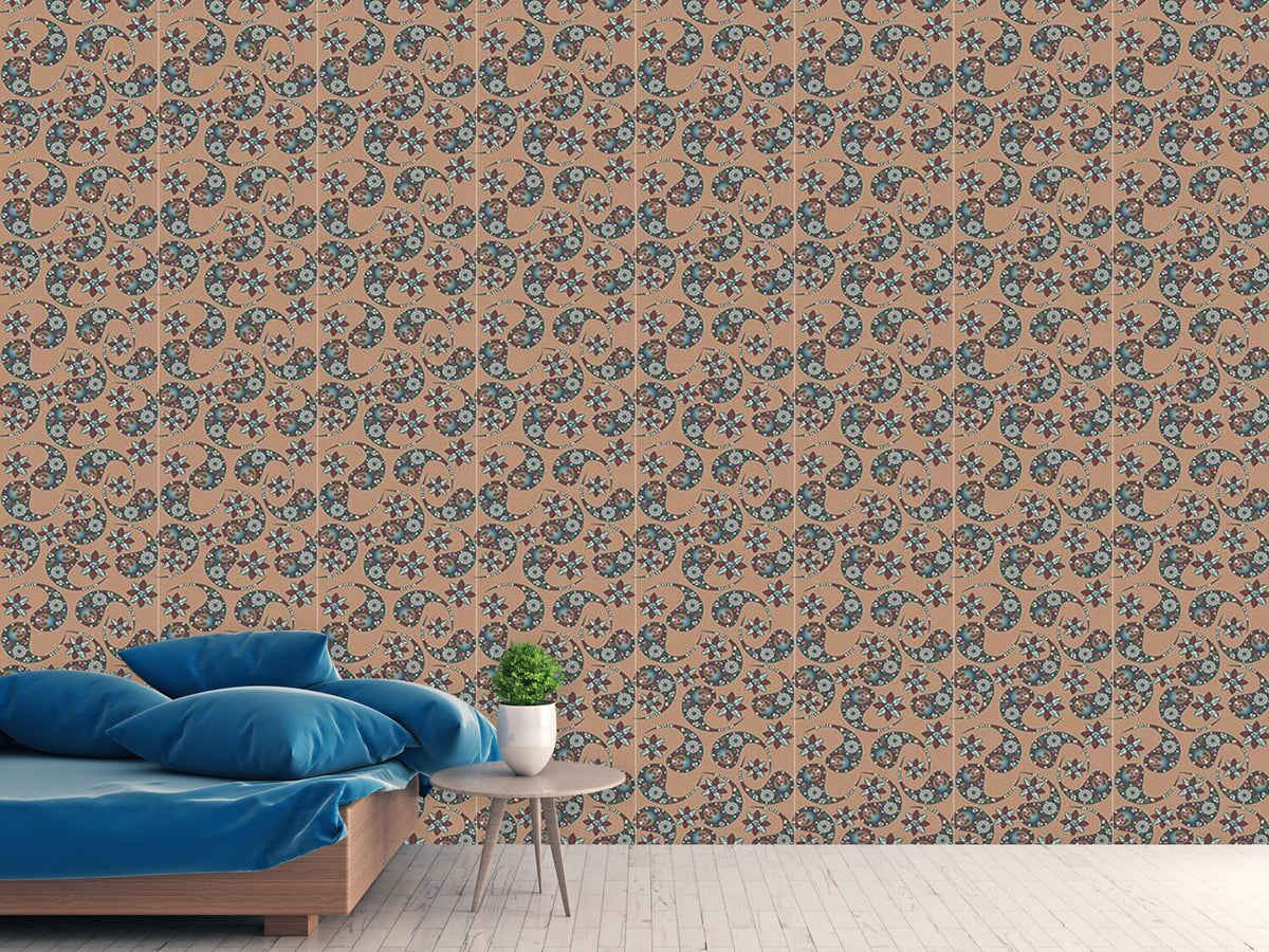 patterned-wallpaper-nougat-paisley