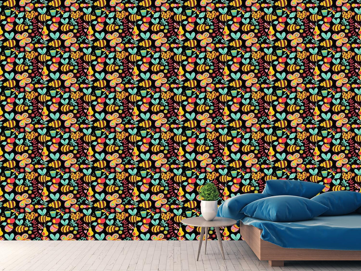 patterned-wallpaper-the-night-shift-of-the-busy-honey-bees