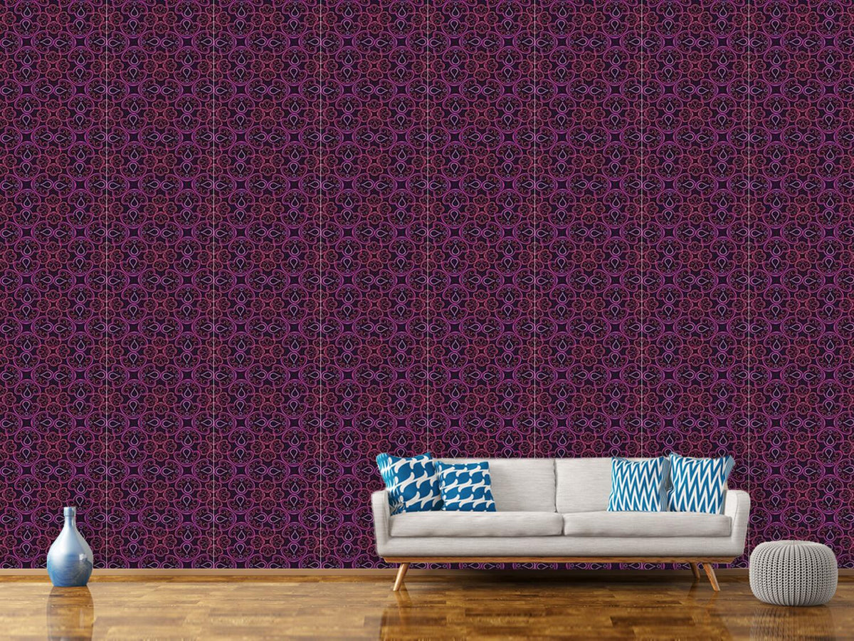 patterned-wallpaper-filigree-jewelry