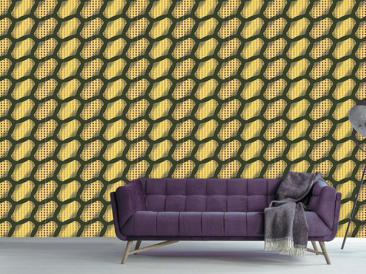 patterned-wallpaper-checks-in-the-venus-flytrap