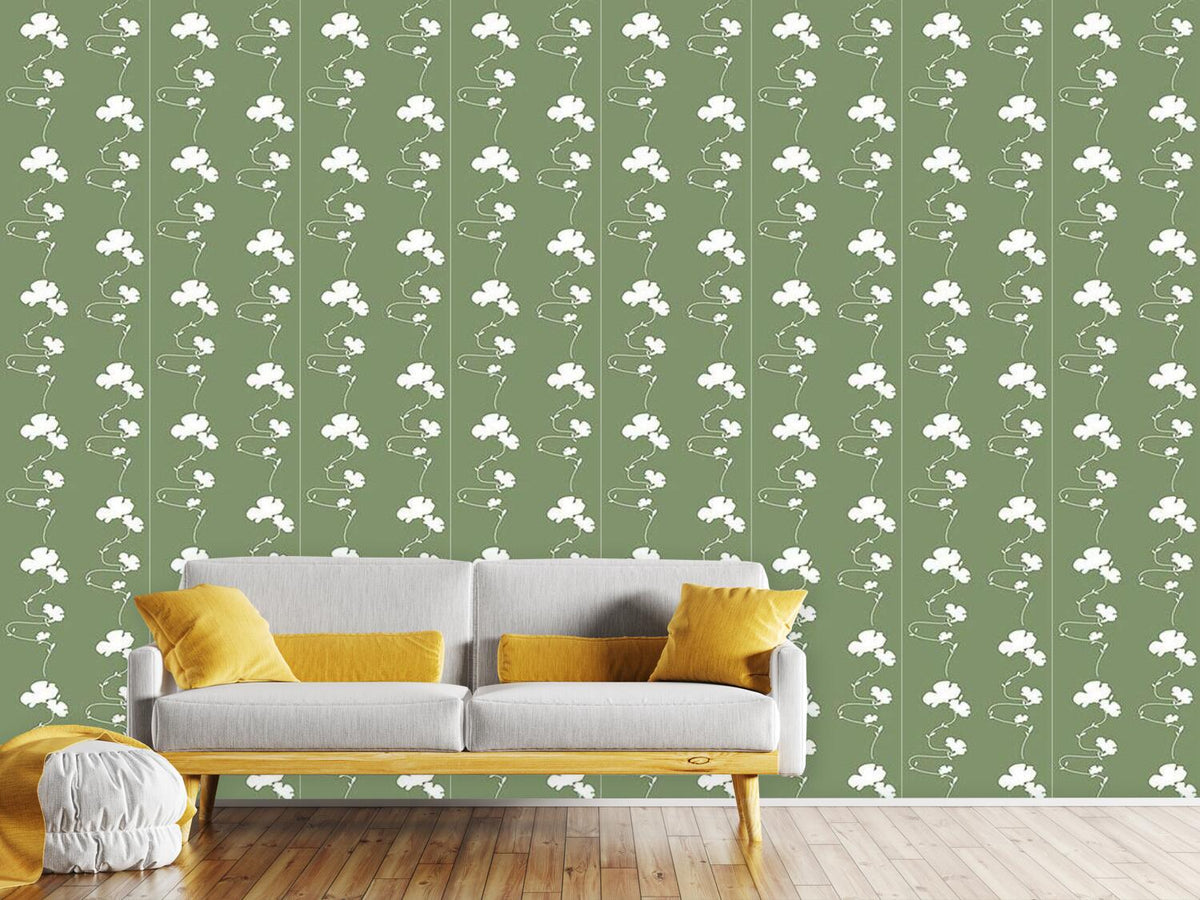 patterned-wallpaper-romantic-floral-design-green