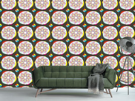 patterned-wallpaper-spot-of-color