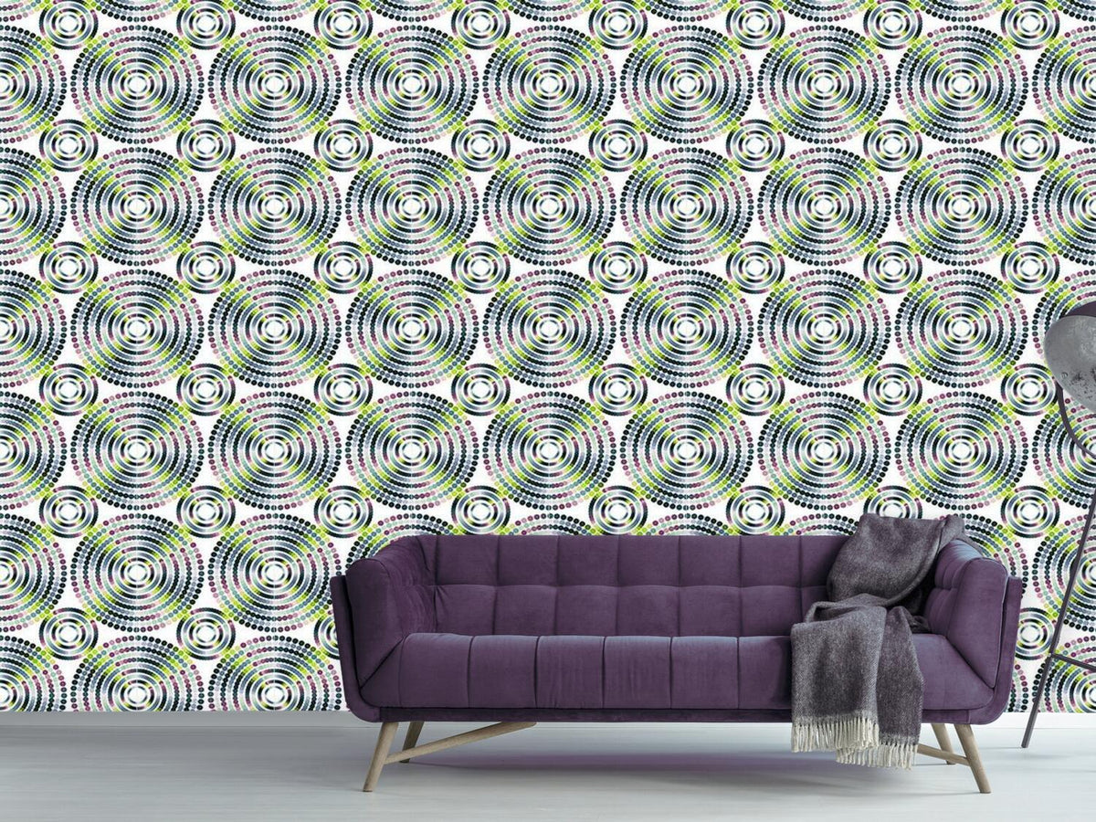 patterned-wallpaper-glimmering-dot-wheels
