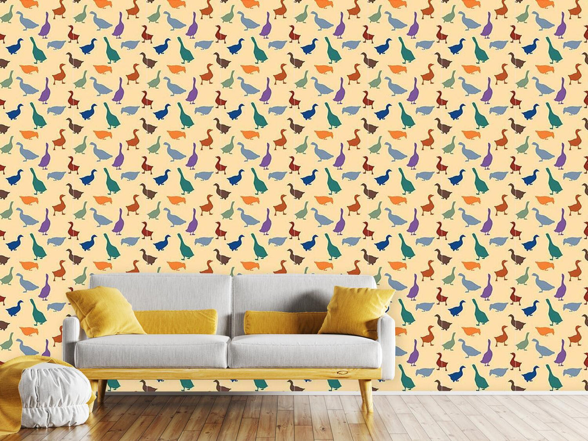 patterned-wallpaper-gabbling-geese