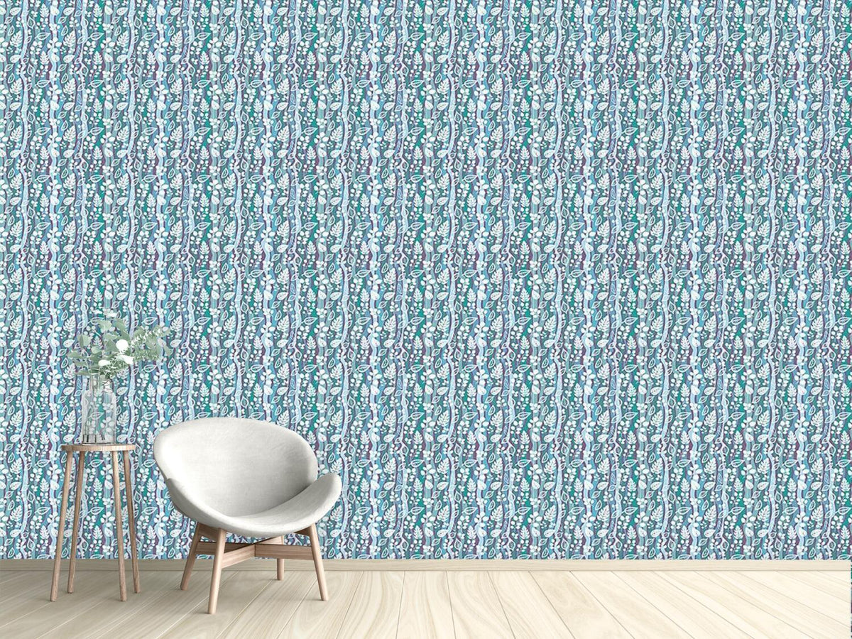 patterned-wallpaper-leaves-in-the-waterfall