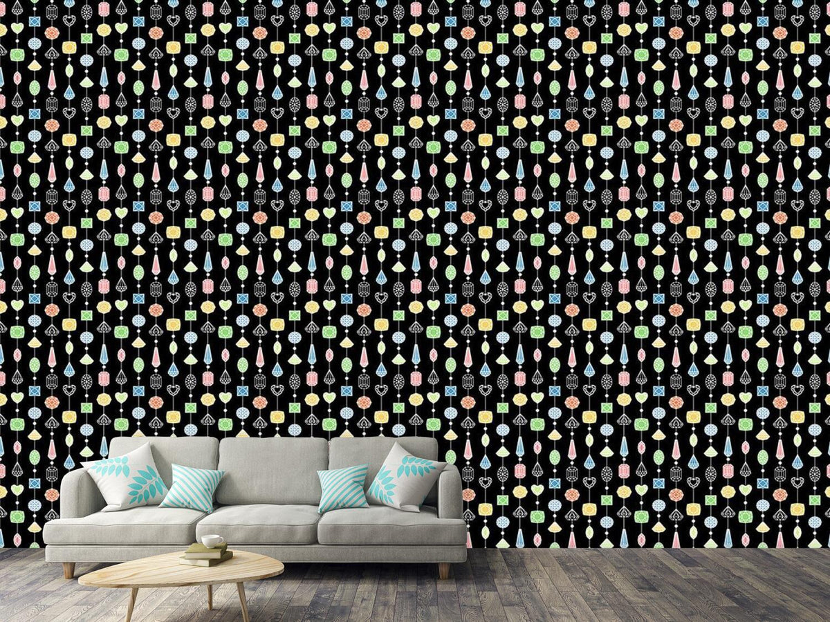 patterned-wallpaper-jewelry-curtain