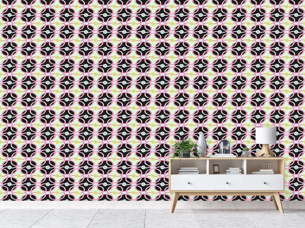 patterned-wallpaper-waiting-for-a-chain-reaction