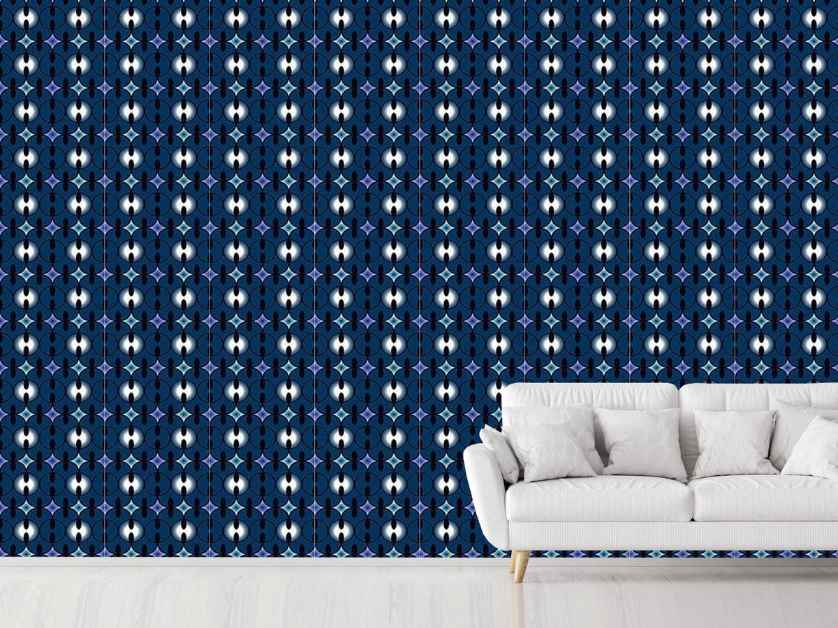 patterned-wallpaper-nocturnal-appearance