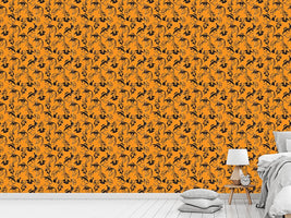 patterned-wallpaper-ladies