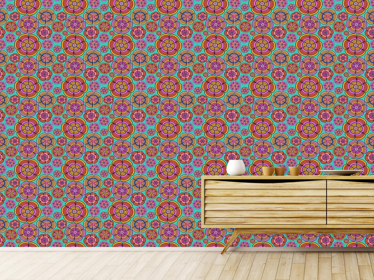 patterned-wallpaper-funky-flower-power
