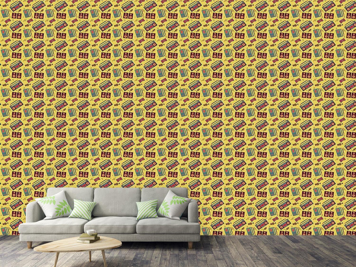 patterned-wallpaper-retro-sound-machines